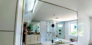 How Custom Mirrors Enhance Interior Design