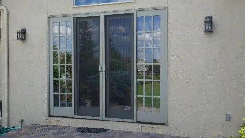 Three Signs That It’s Time To Replace Your Patio’s Screen Door